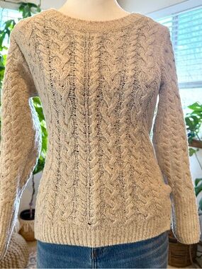 Hand Made Ireland Vintage Fisherman Cashmere Wool Beige Cable-Knit  Sweater XS